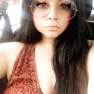 Meet your Posher, Negin